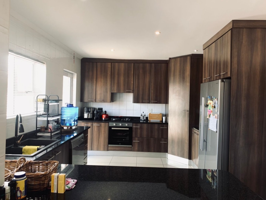 3 Bedroom Property for Sale in Summerstrand Eastern Cape